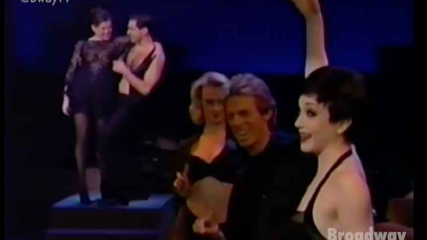 Hot Clip of the Day: Original Chicago Revival Stars Perfo...