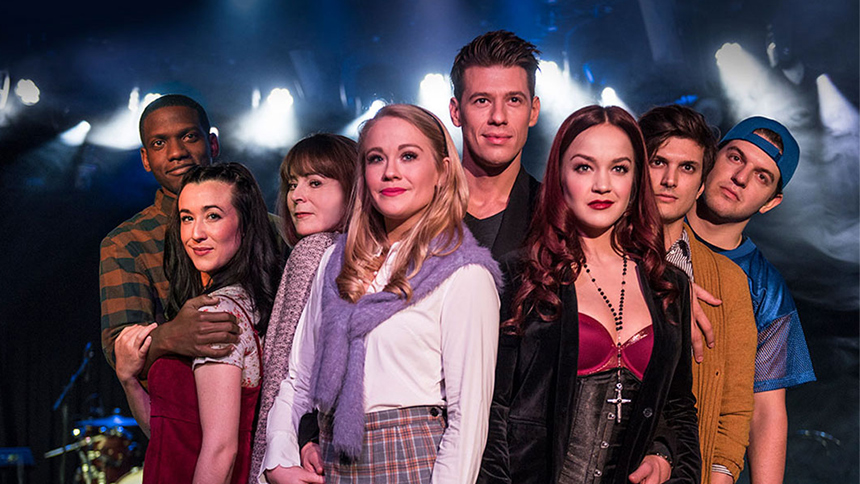 Friday Playlist: The '90s Jams of Cruel Intentions The Mu...