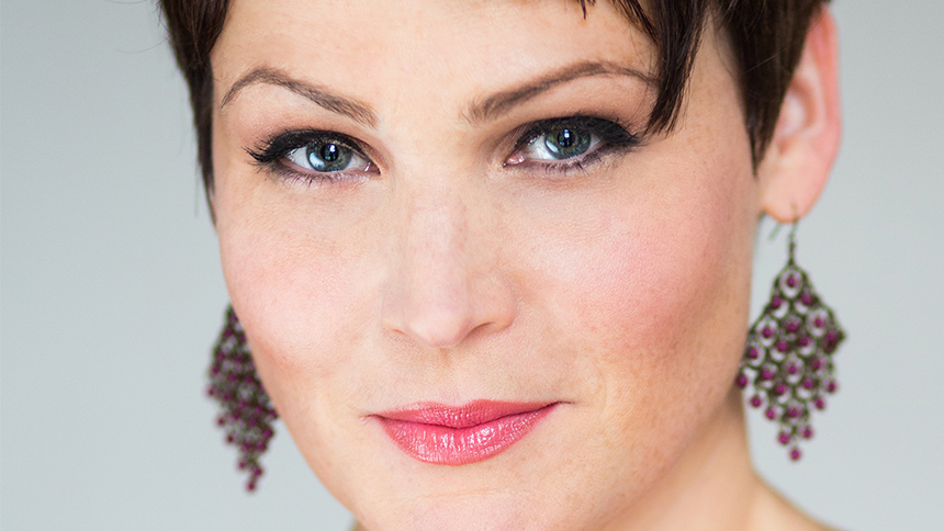 Goofy, Optimistic & Vulnerable: Lisa Howard Lays It All O...
