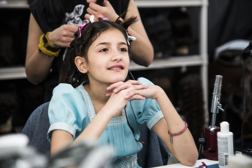 Amaris Sanchez - On Your Feet- Broadway- Backstage- Gloria Estefan