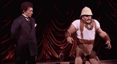 Jefferson Mays GIF-Gentleman's Guide GIF- Lady Hyacinth D’Ysquith GIFMajor Lord Bartholomew D’Ysquith