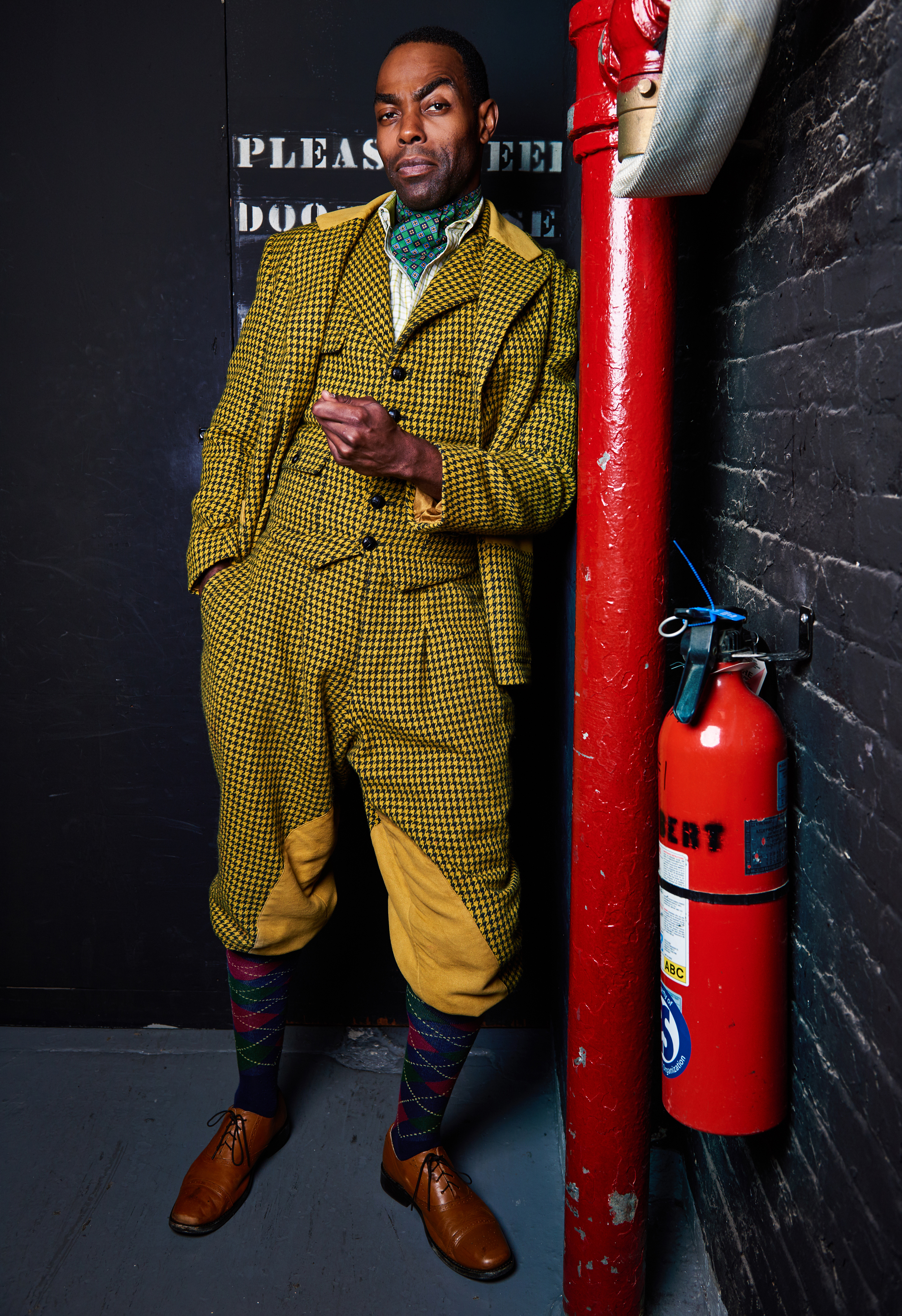 Clifton Duncan- The Play That Goes Wrong- Broadway