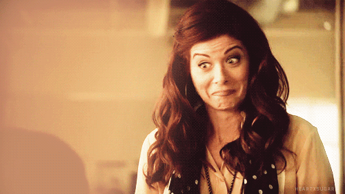 Debra Messing- GIF