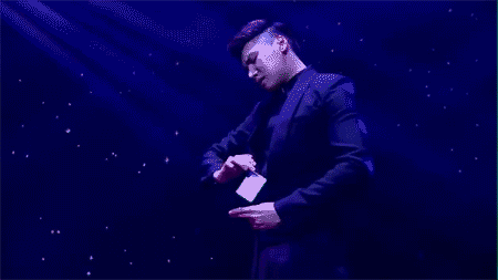 The Illusionists- GIf- Yu Ho-Jin