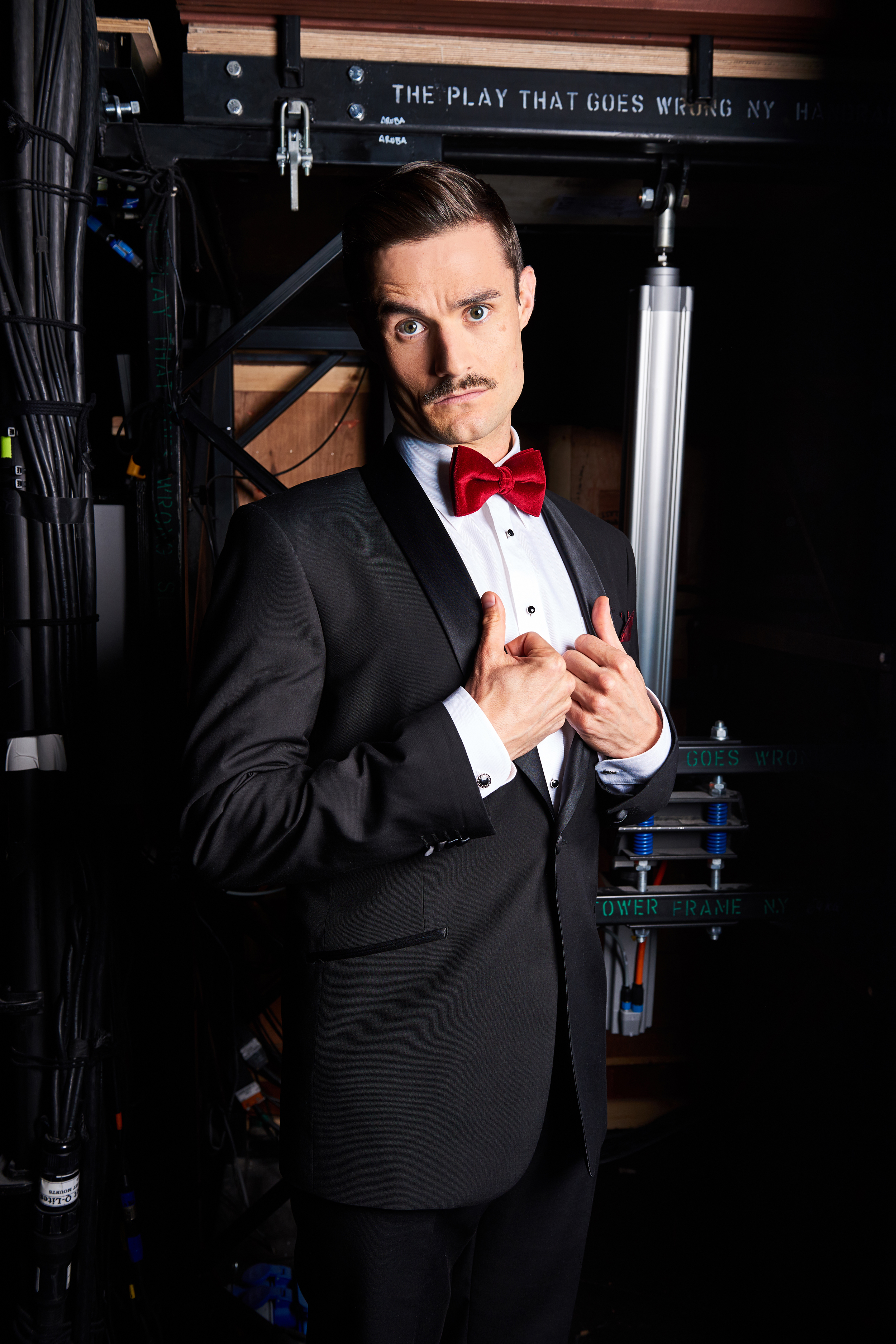 Mark Evans- The Play That Goes Wrong- Broadway