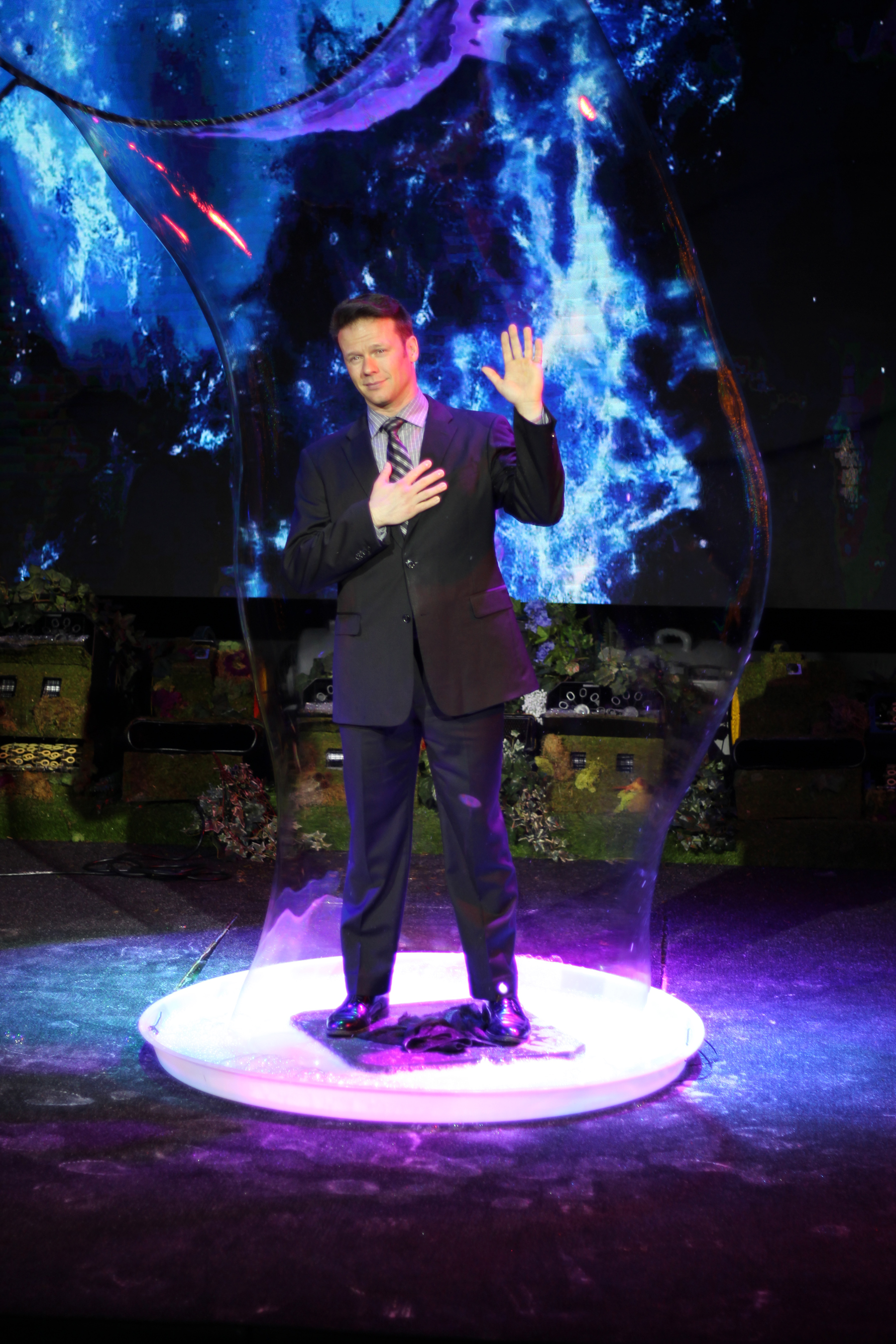 Jersey Boys-Nicolas Dromard- Gazillion Bubble Show