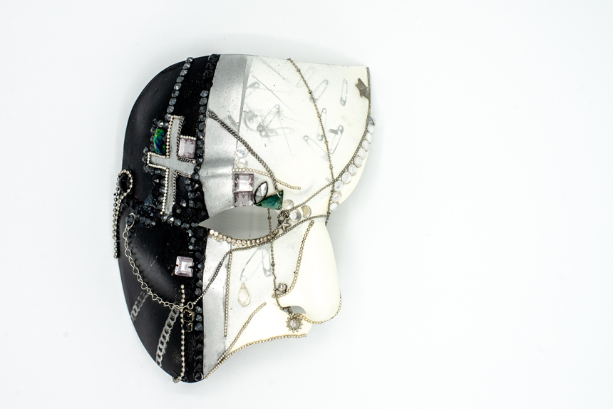 Phantom Fashion 30- Masks- Nicole Miller