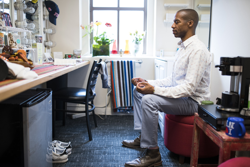 Come From Away- Broadway- Backstage- Rodney Hicks