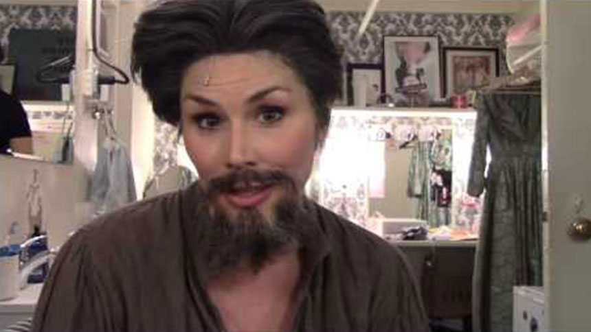 Bea- Something Rotten- Heidi Blickenstaff