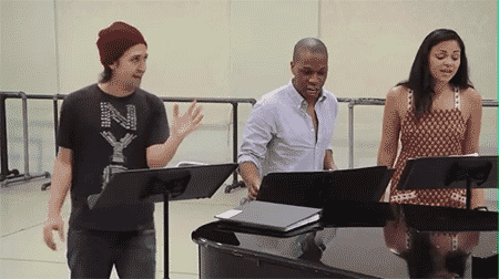 Tick tick boom-Gif- Karen Olivo- Lin-Manuel Miranda- Leslie Odom Jr.