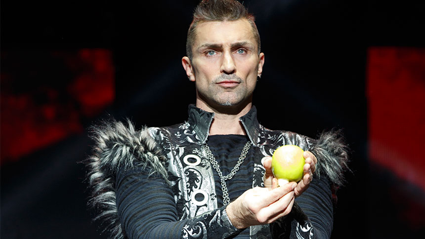 The Illusionists- Aaron Crow- broadway